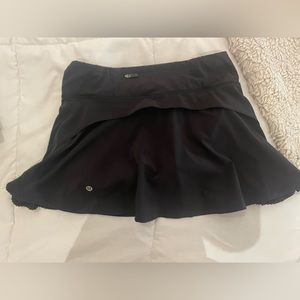 Lulu lemon skirt
